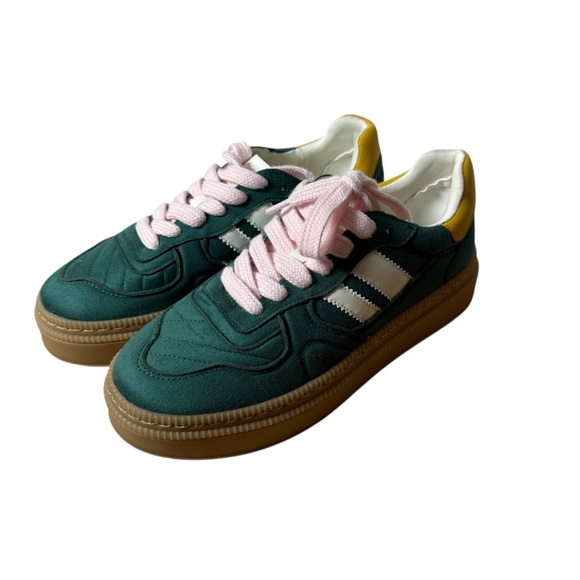 NWOT Madden Girl Women’s Goalie Lace Up Platform Sneaker Green Multi Size 7.5 - Picture 2 of 11